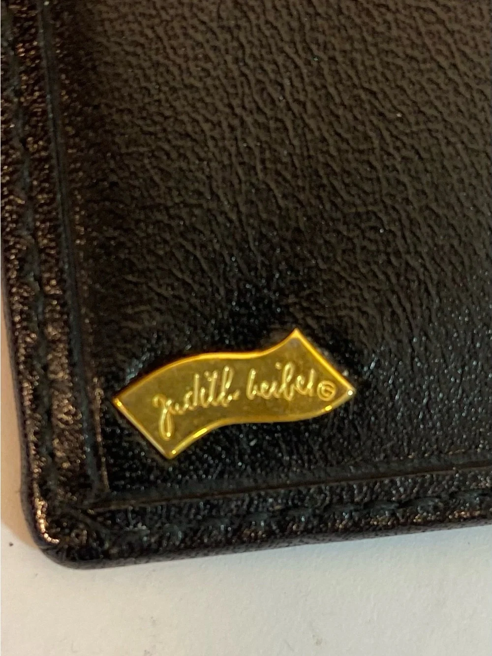 Vtg JUDITH LEIBER Black Woven Jacquard Kiss Lock Coin Purse Wallet